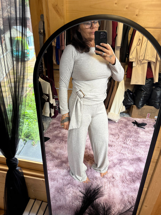 Gold buckle longe set